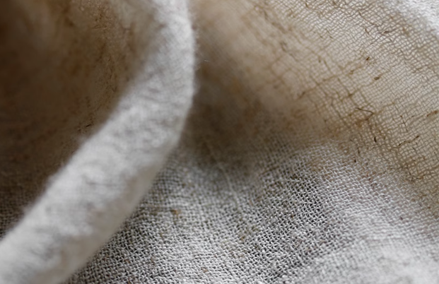 Comment laver correctement les vêtements en linge