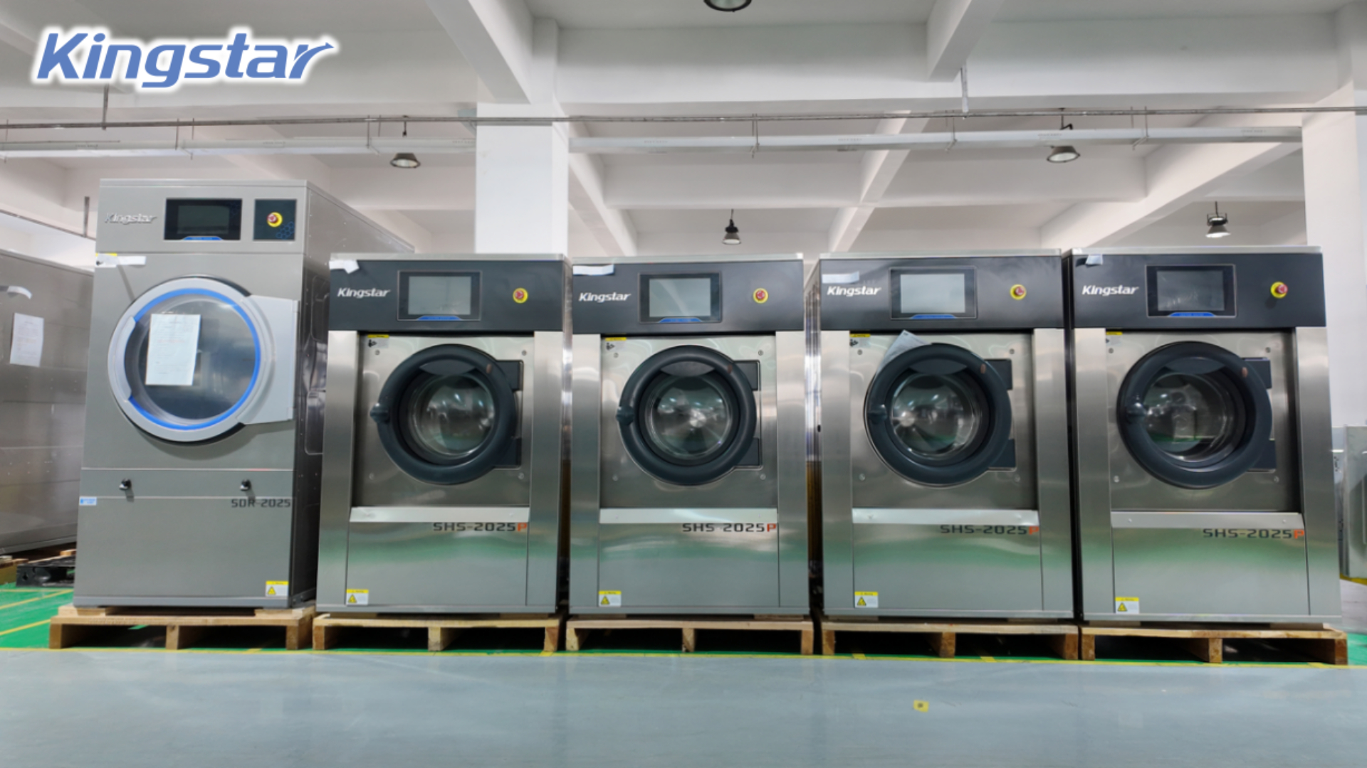 Directives d'entretien et solutions de lavage scientifiques pour tous types d'accessoires vestimentaires